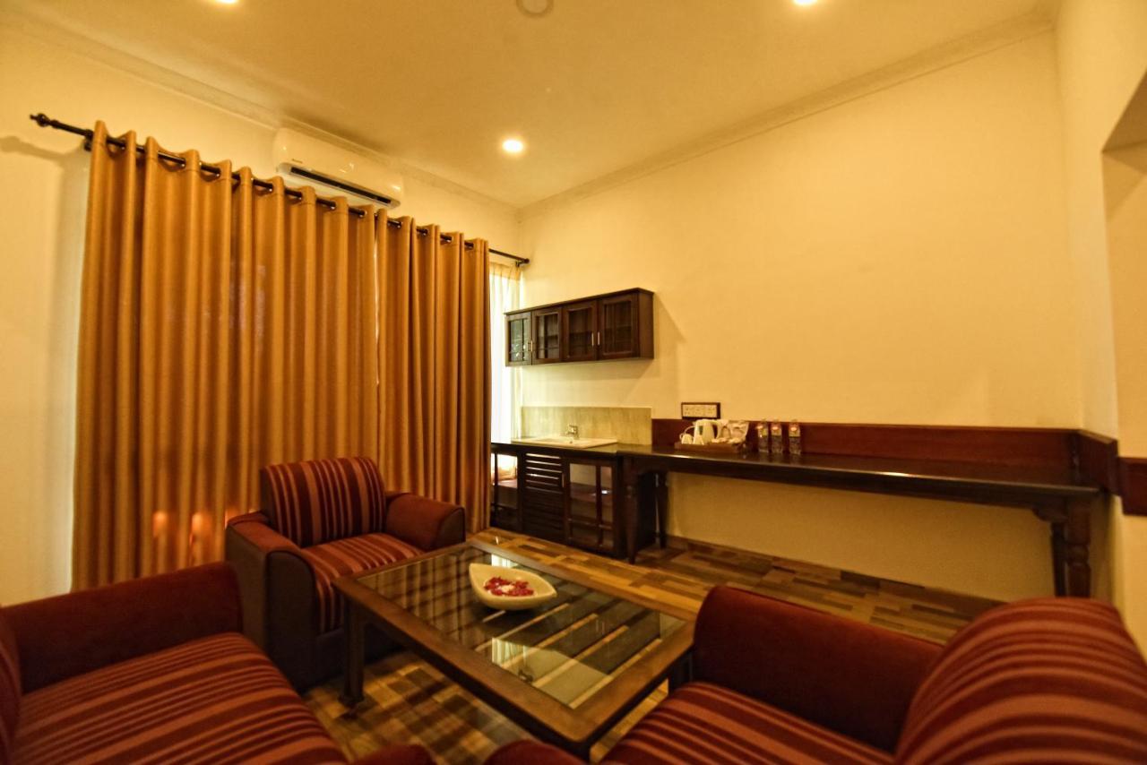Centauria Wild Hotel Udawalawe Eksteriør billede
