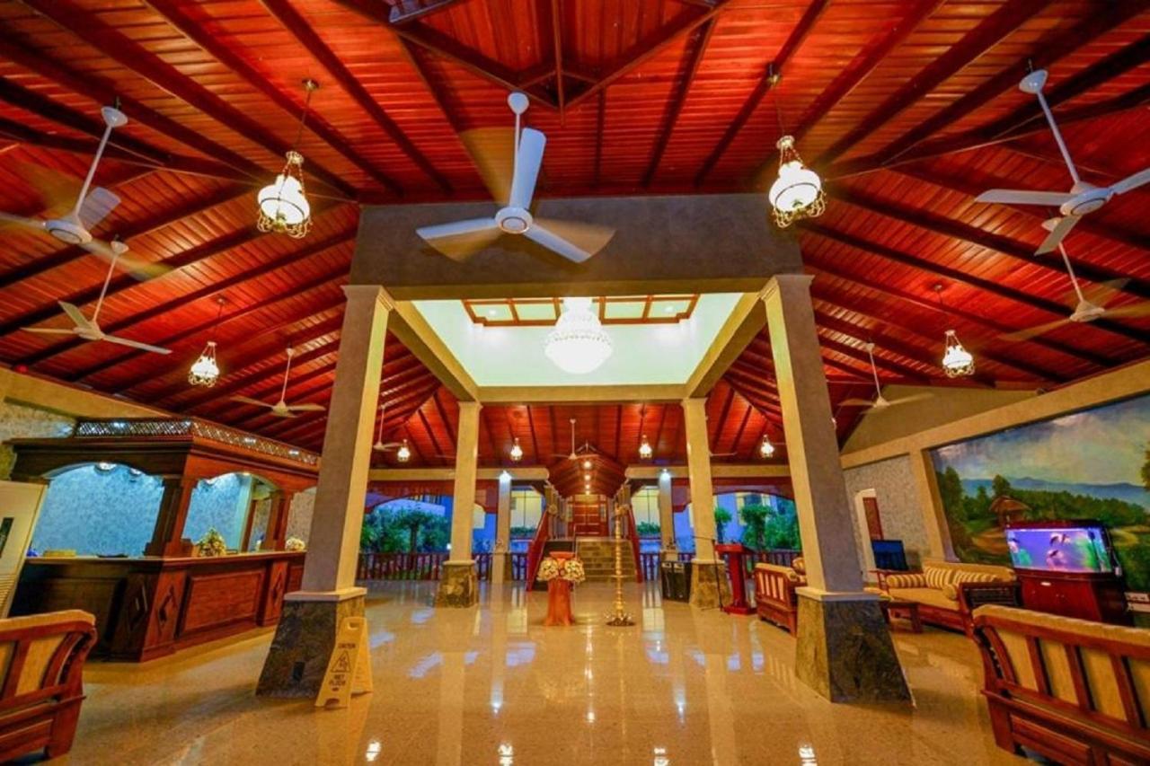Centauria Wild Hotel Udawalawe Eksteriør billede