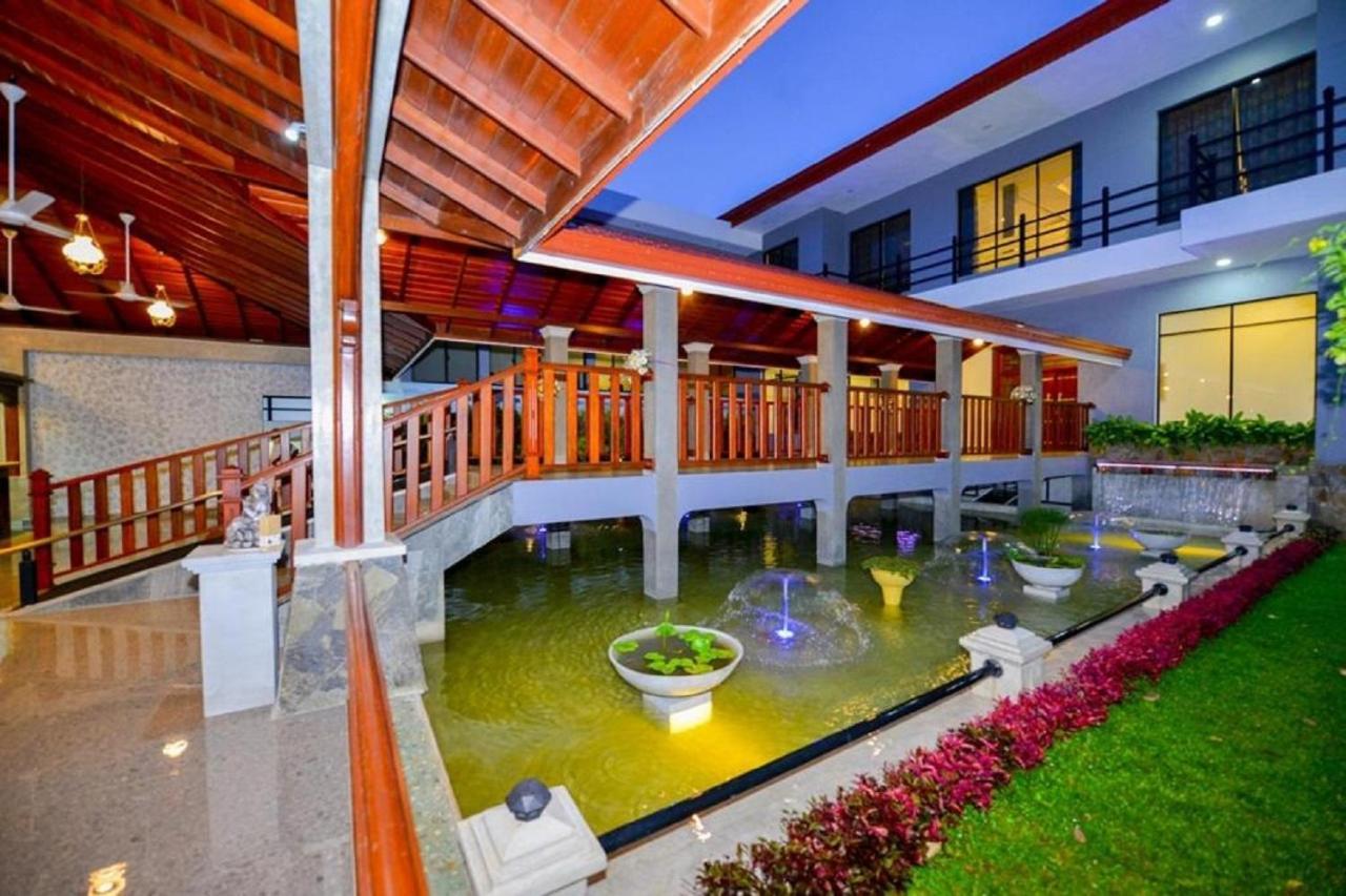 Centauria Wild Hotel Udawalawe Eksteriør billede