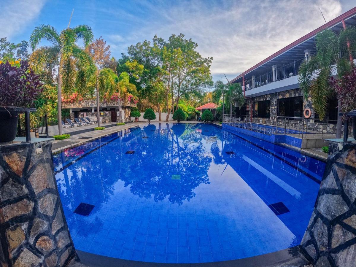 Centauria Wild Hotel Udawalawe Eksteriør billede