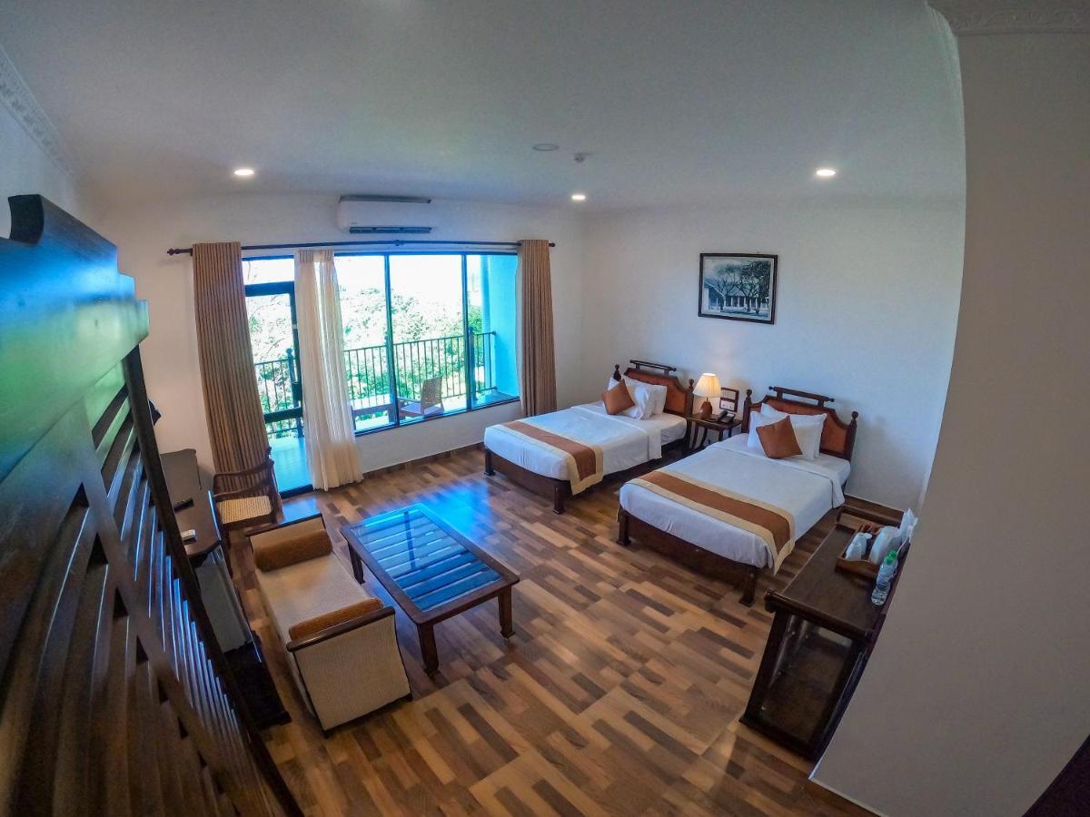 Centauria Wild Hotel Udawalawe Eksteriør billede