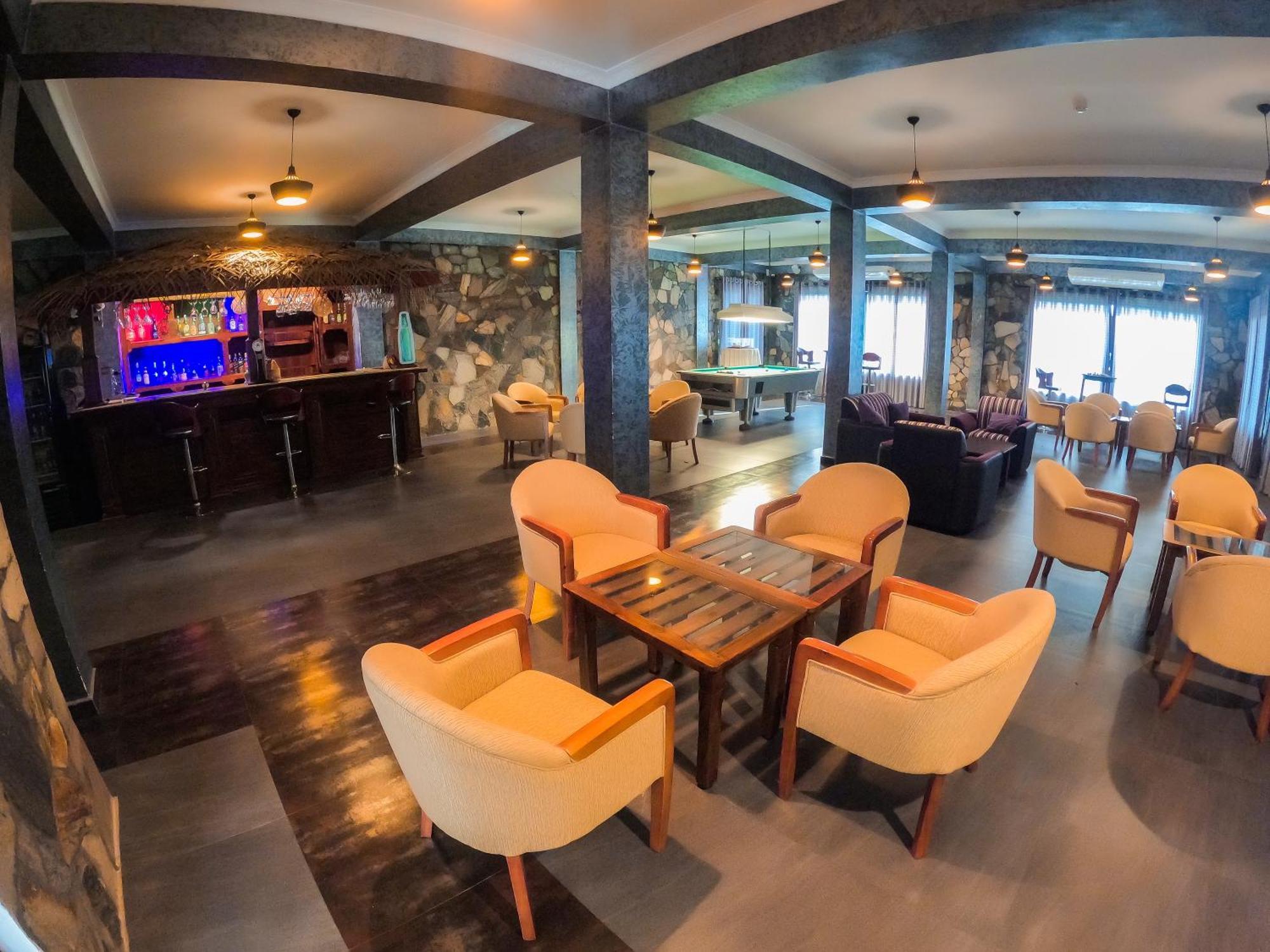 Centauria Wild Hotel Udawalawe Eksteriør billede