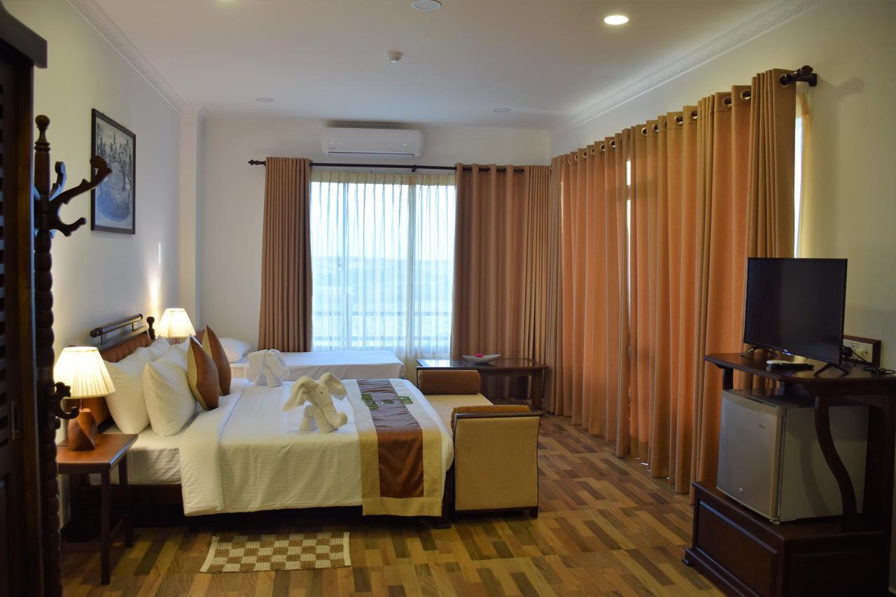 Centauria Wild Hotel Udawalawe Eksteriør billede