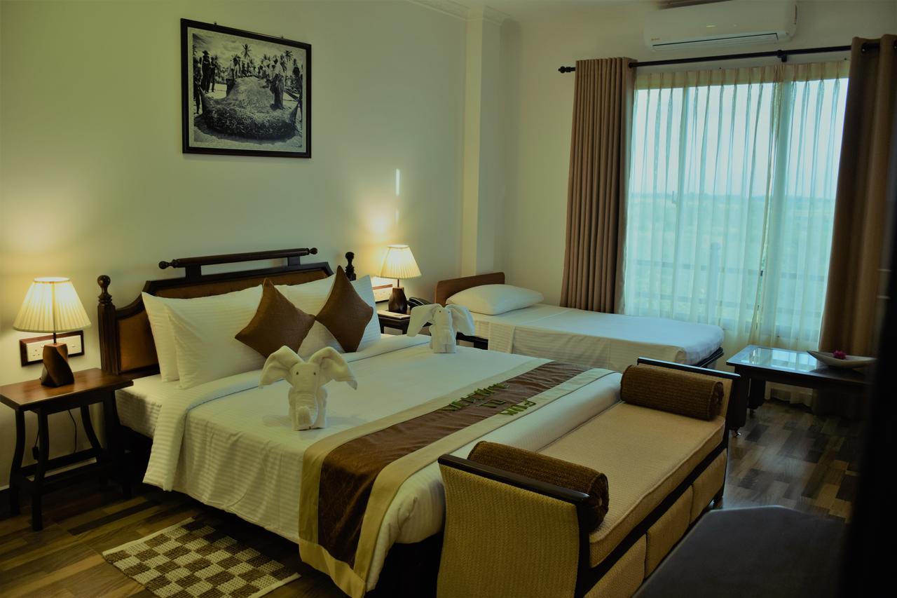 Centauria Wild Hotel Udawalawe Eksteriør billede