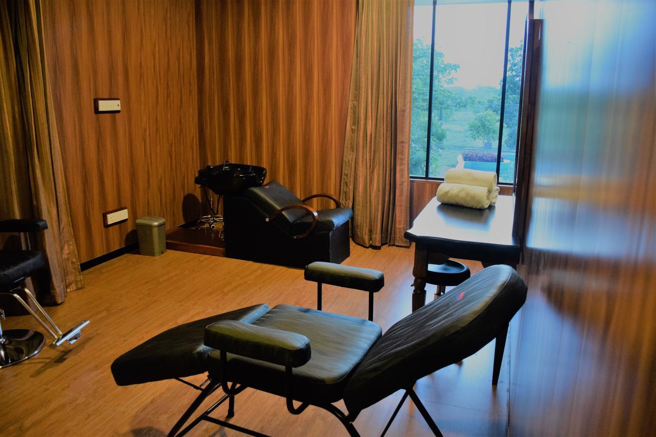 Centauria Wild Hotel Udawalawe Eksteriør billede